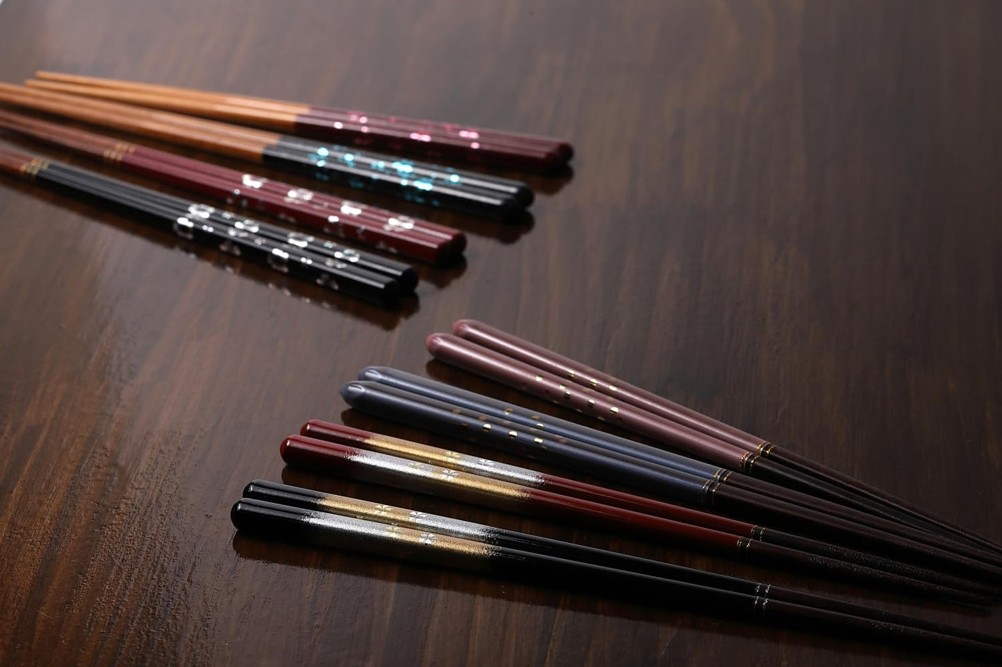 Japanese Chopsticks Set of 2 Pairs [Made in Japan] - Metallic Foil Finish Lacquered Wooden Chopsticks (Golden Dew 2prs(MK053))