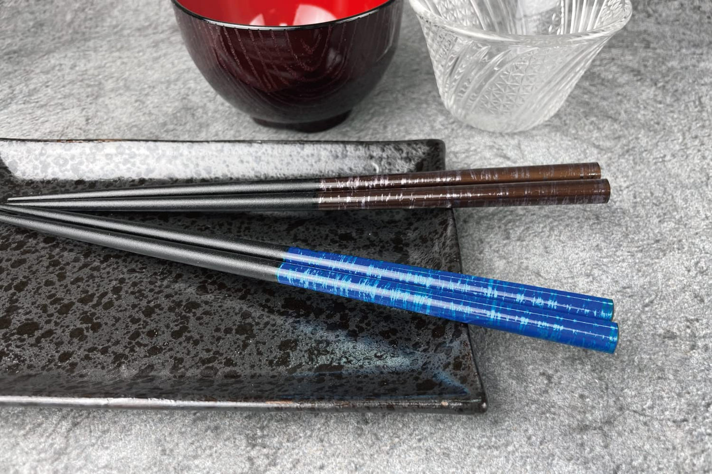 Premium Japanese Chopsticks Reusable 2prs Set [ Made in Japan ] Traditional Lacquer Art Wooden Chopsticks B (Splashed Pattern BL/BR(2KR019))