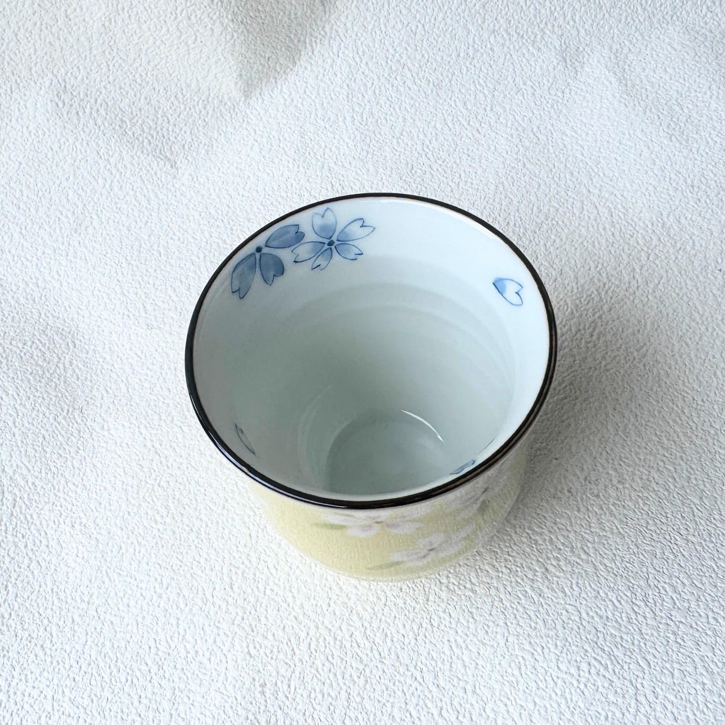 Manekineko-Ai Yunomi Mino ware Japanese green tea cup, Cherry blossom Japan,6.76oz